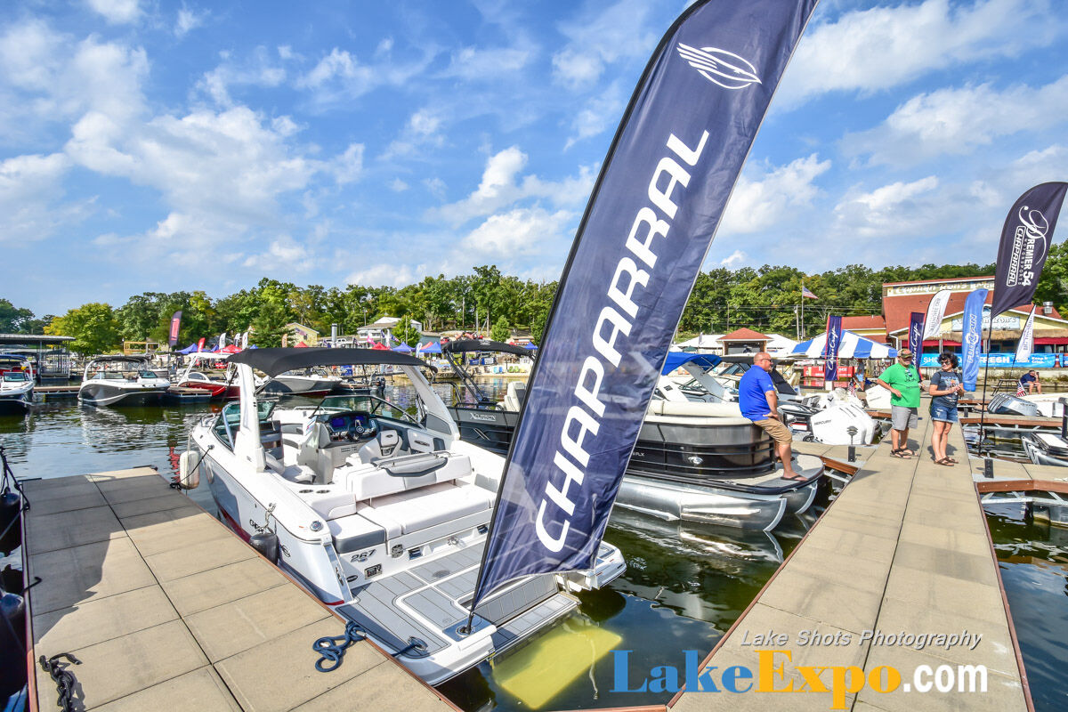 Fall In Water Boat Show-009.jpg